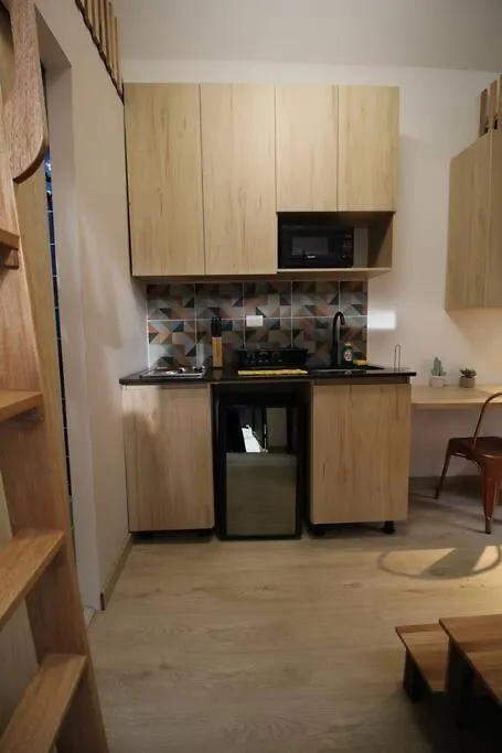 Nueva Tiny House En El Poblado Frn110 By Roots Rentals Medellín